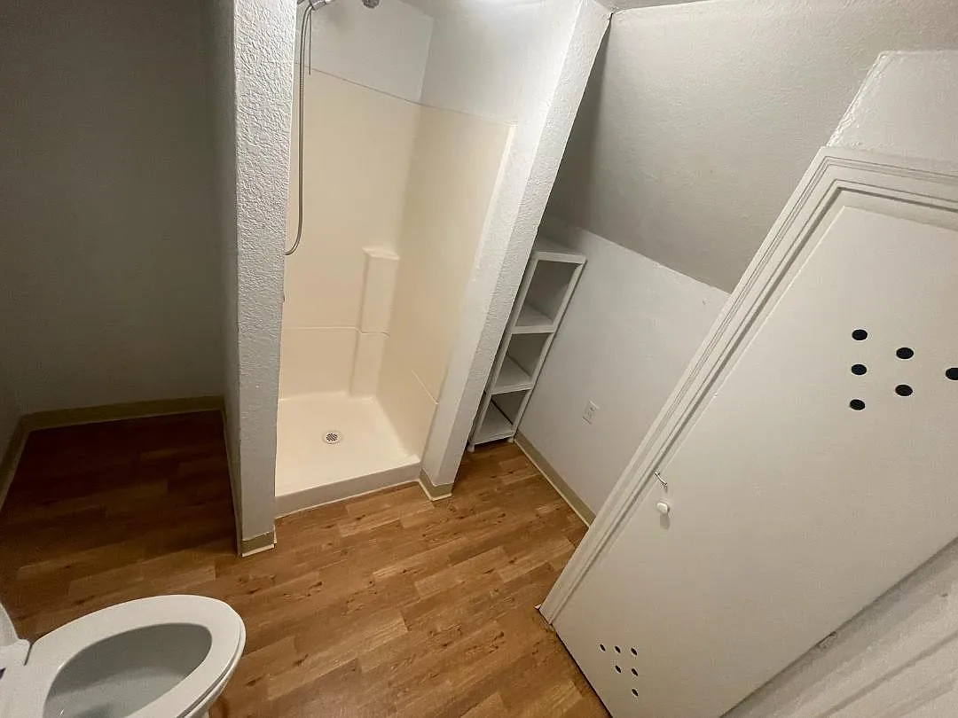 1 bed, 500 sqft, $1,350 — Photo 4