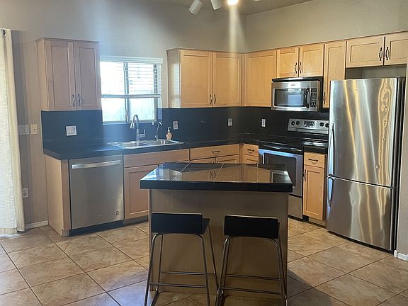 5th image of 2402 E 5th St #1620-1-1620