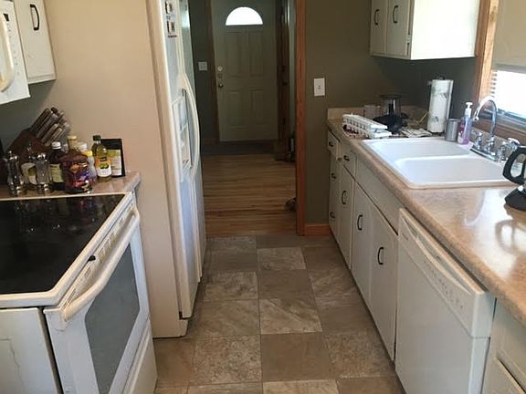 4th image of 11416 Olive St NW