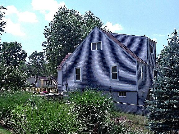 2nd image of 316 Pierce Ave