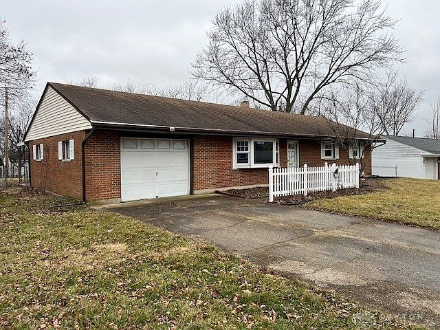 1st image of 2817 Chinook Ln