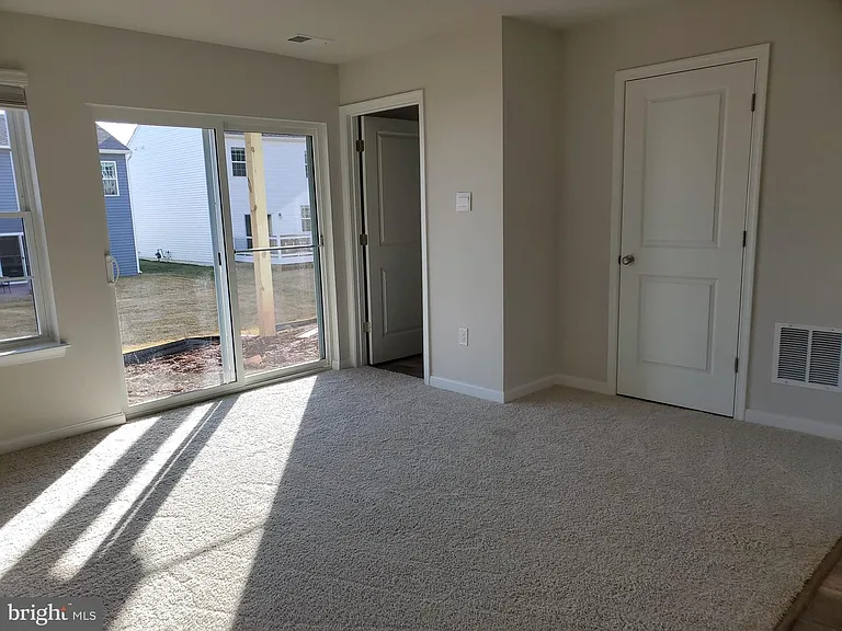 1260 Veritas Ln — Photo 32