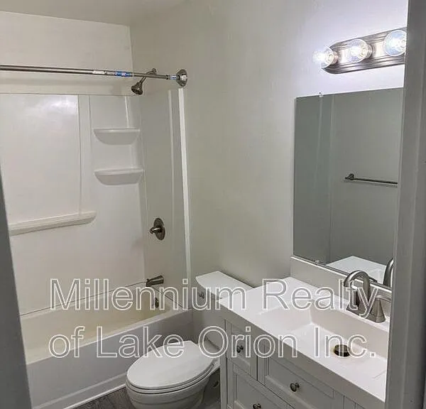 80 Myron St #1 — Photo 6