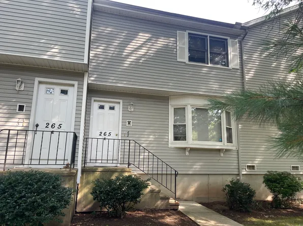 265 Glendale Avenue #E6, Bridgeport, CT 06606