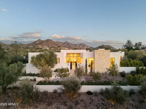 4510 E Maderos Del Cuenta Drive, Paradise Valley, AZ 85253