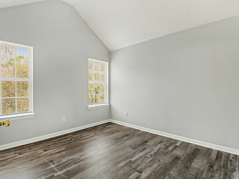 2839 Rambling Way — Photo 18