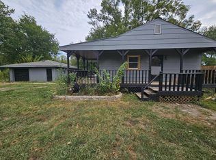 292 S Oak Avenue, Sparta, MO 65753