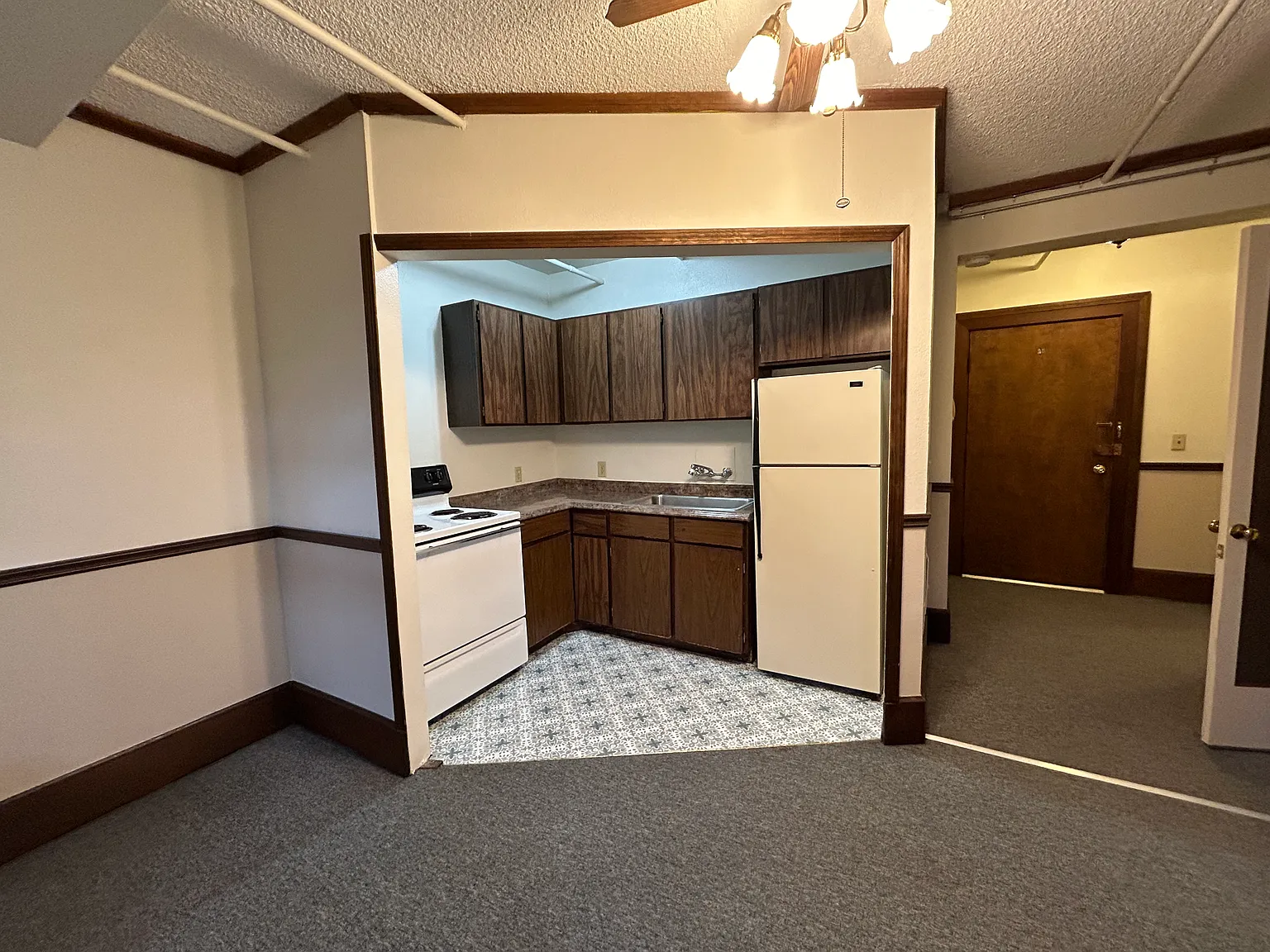 1 bed, 600 sqft, $1,275 — Photo 4