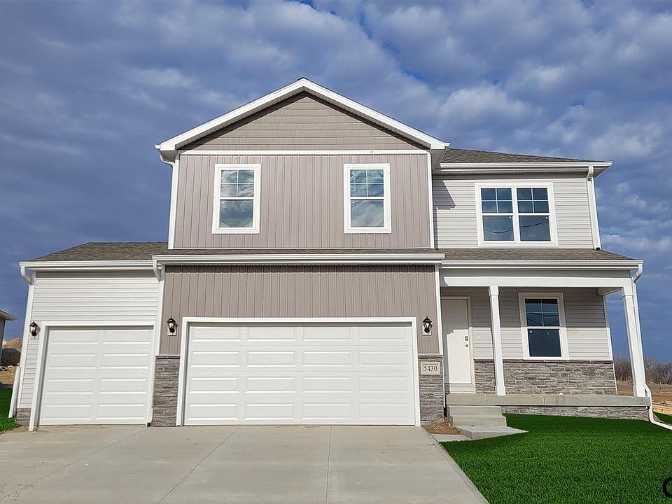1st image of 5430 N 186th St