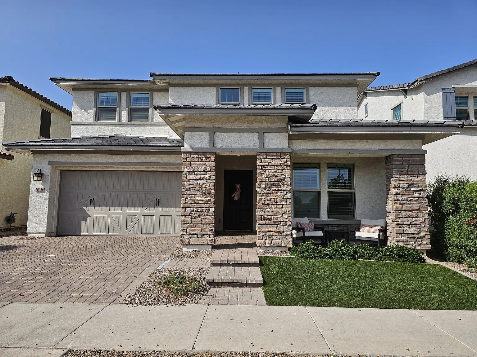 20956 E Thornton Rd — Photo 1