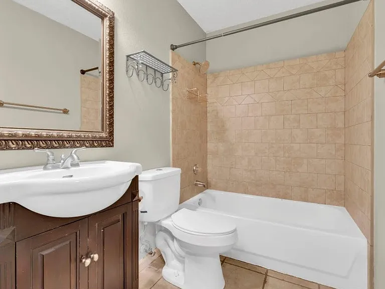2609 Timberview Cir — Photo 19