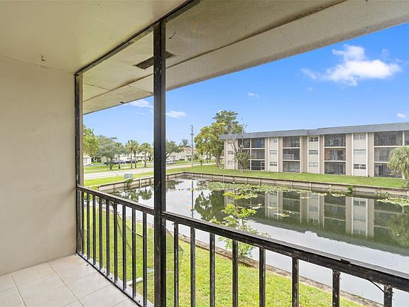 2nd image of 8051 Colony Circle #203