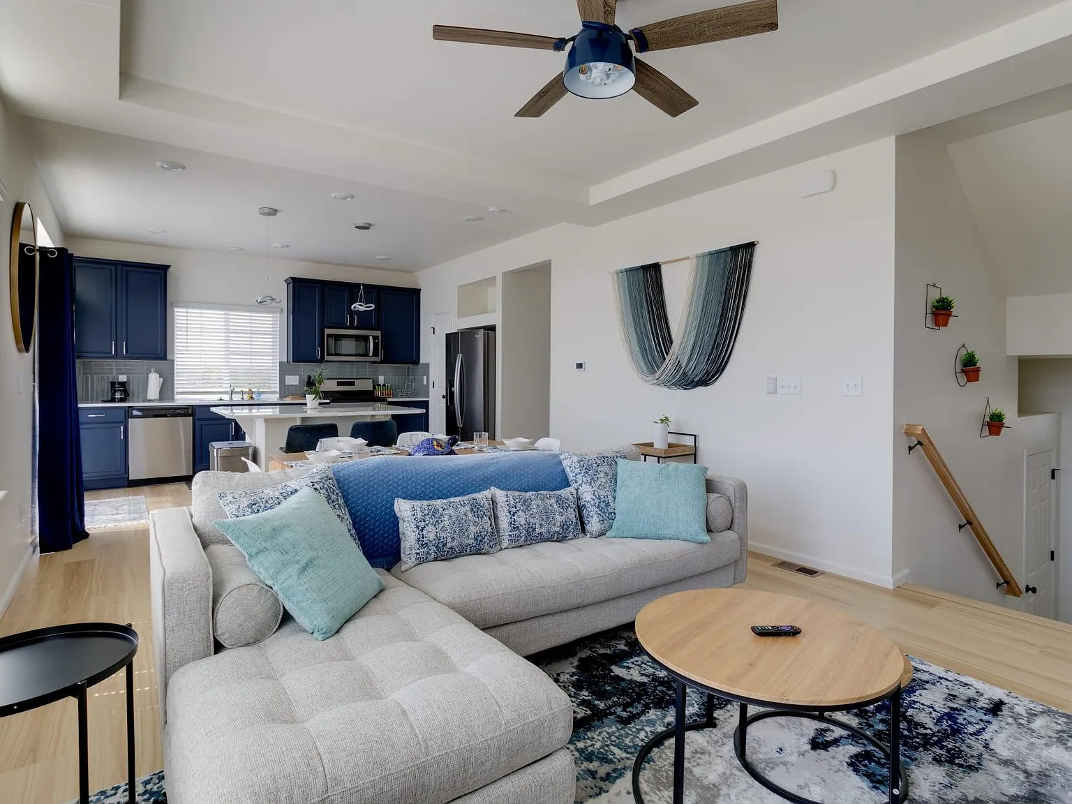 3910 N Quatar Ct — Photo 3
