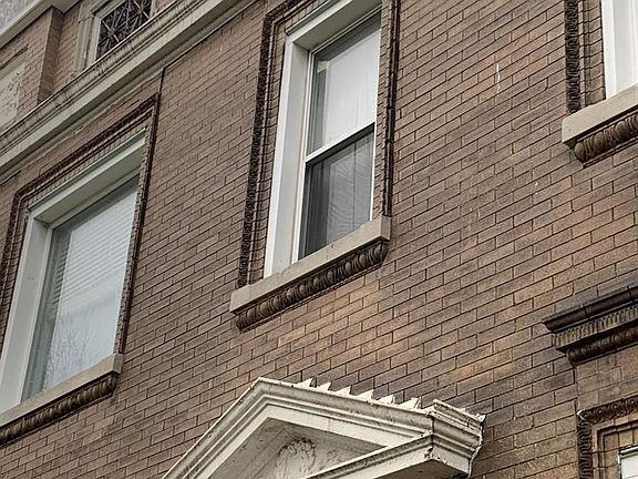 4th image of 4450 W Belle Pl
