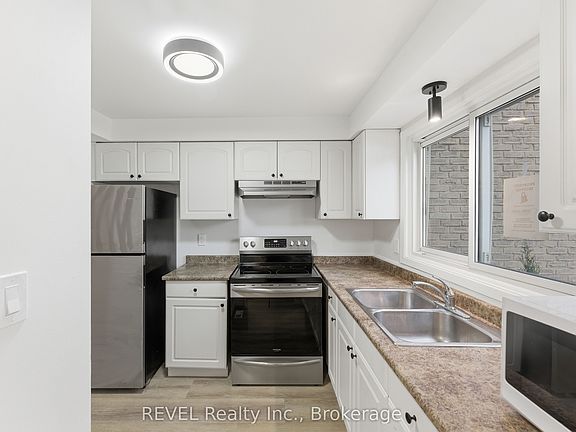 4th image of 151 Linwell Rd #15