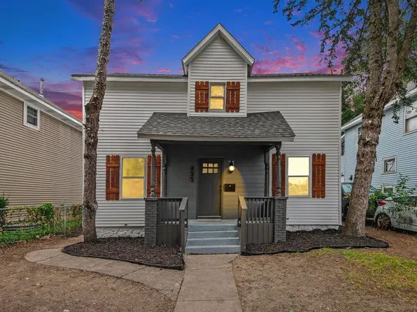 437 Woodlawn St SE, Grand Rapids, MI 49507