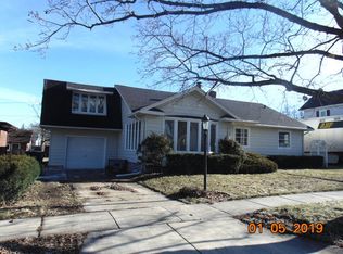 554 Sumner St, Genoa City, WI 53128