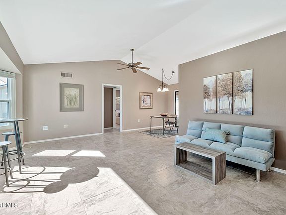 5th image of 18022 N HYACINTH Drive