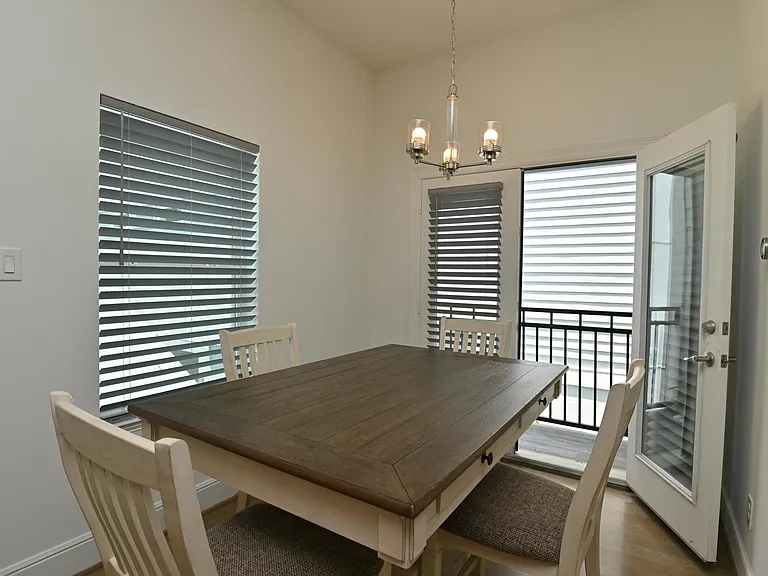 1117 W 16th St #C — Photo 21