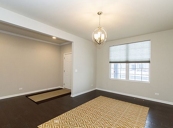 4th image of 277 Sonora Dr