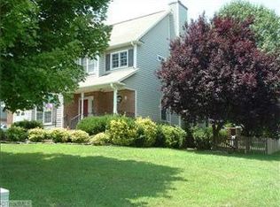 6205 Spring Park Rd, Clemmons, NC 27012