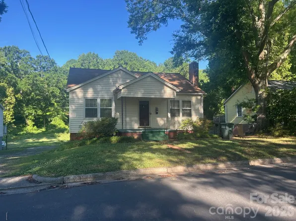 831 Jackson St, Gastonia, NC 28052