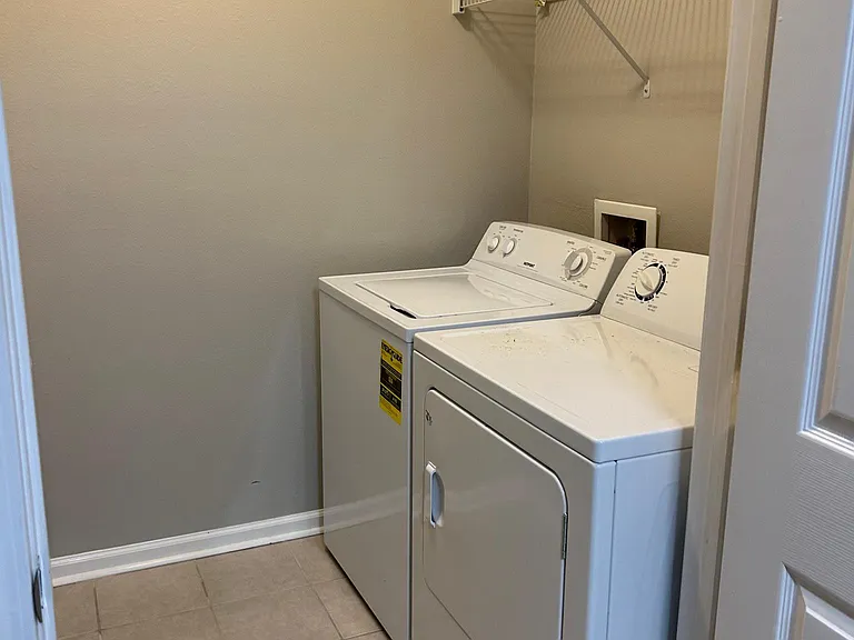 785 Oakleaf Plantation Pkwy #714 — Photo 8
