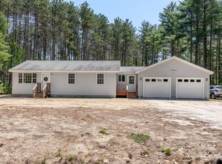 11 Twig Cir, Harrison, ME 04040