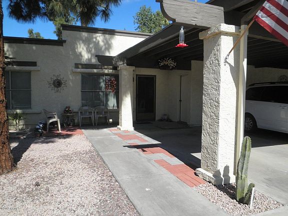 2nd image of 548 S Desert Flower Dr