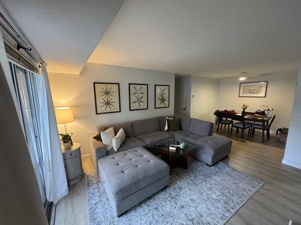 5080 Heatherhill Ln APT 6, Boca Raton, FL 33486