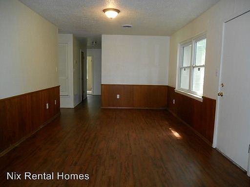 5th image of 500 SE 27th Ave