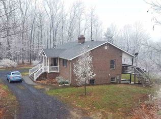 1060 Mount Solon Rd, Mount Solon, VA 22843