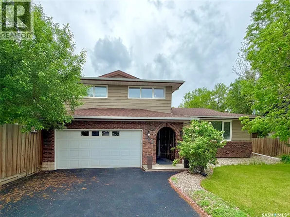 183 Lincoln Dr, Regina, SK S4S 6P5