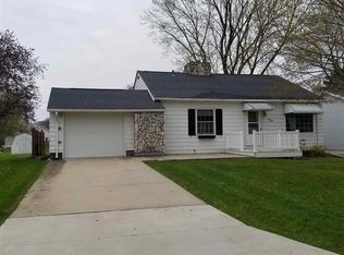 1215 5th St, Jesup, IA 50648