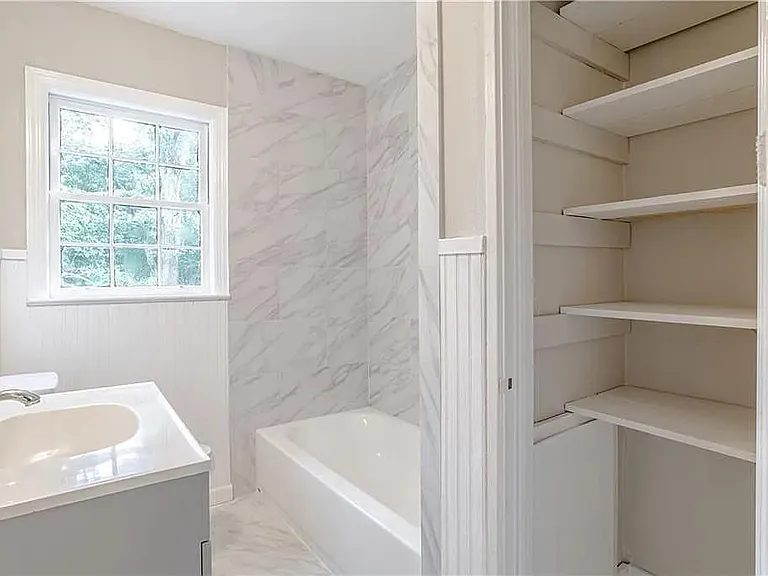 2403 S Octavia Dr — Photo 9