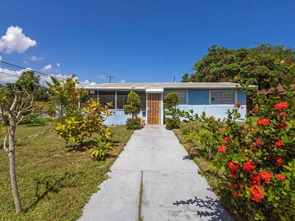 824 Truman Avenue, Lake Worth Beach, FL 33460