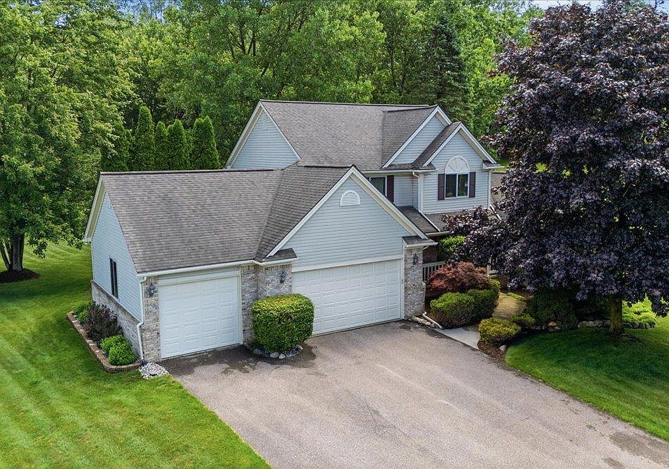 1st image of 5762 Garnet Cir