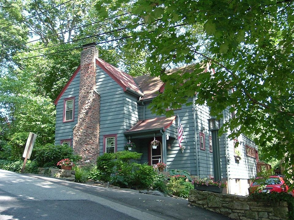 Exterior Front