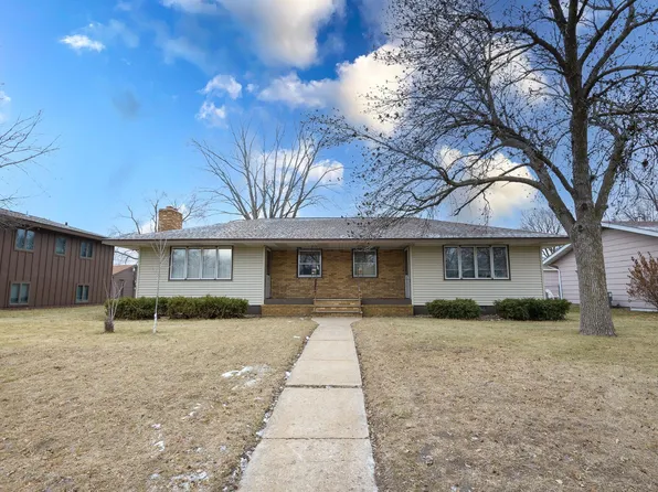 1009 29th Ave N, Saint Cloud, MN 56303