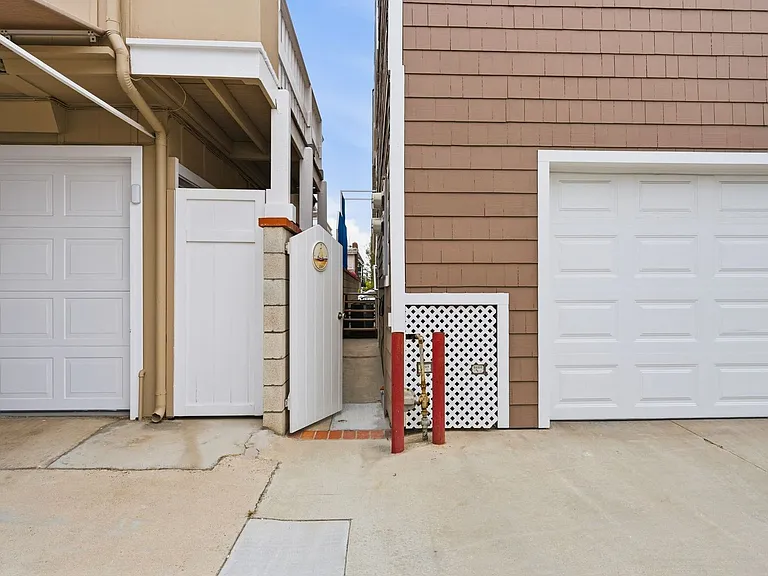 221 Pearl Ave — Photo 14
