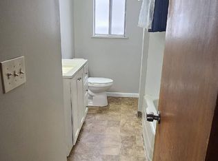 15513 Maplewood Ave, Maple Heights, OH
