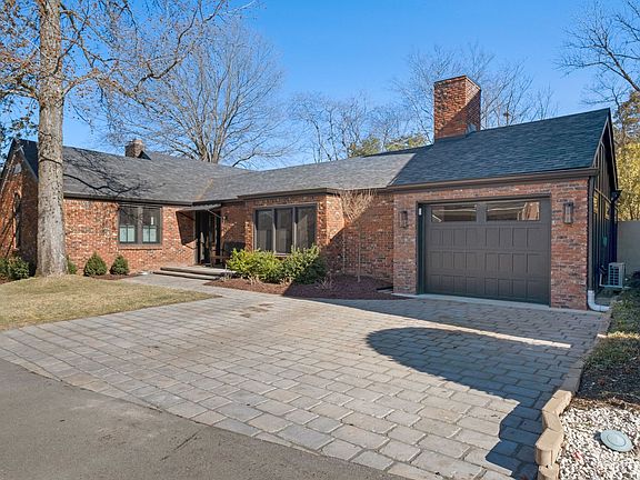 2nd image of 8 Redbud Dr