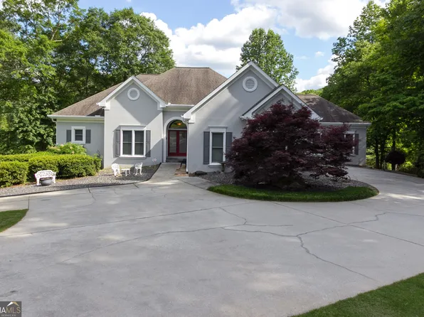 2314 Fisher Dr, Loganville, GA 30052