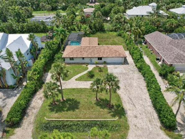 16320 Arbor Ridge Dr, Fort Myers, FL 33908