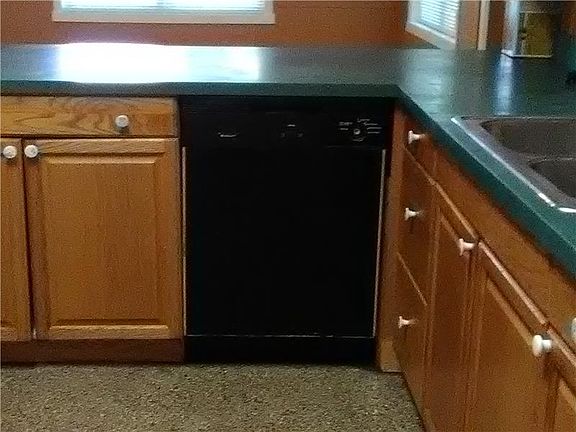 3rd image of 1251 14th Ave APT 4