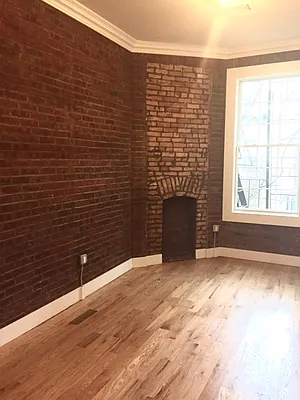 Rented by Kaliope Voulkoudis, LREB | media 28