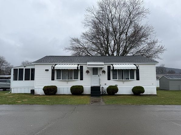 14 Cedar St