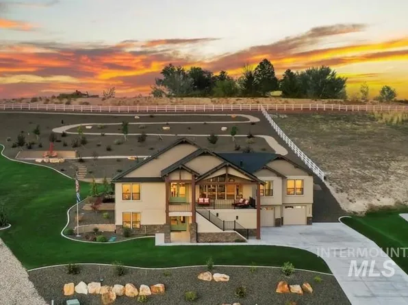 17322 Maple River Ct, Caldwell, ID 83607