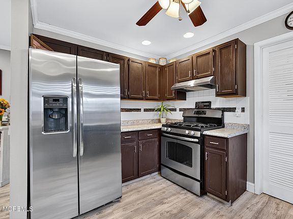 2nd image of 6 Red Maple Drive