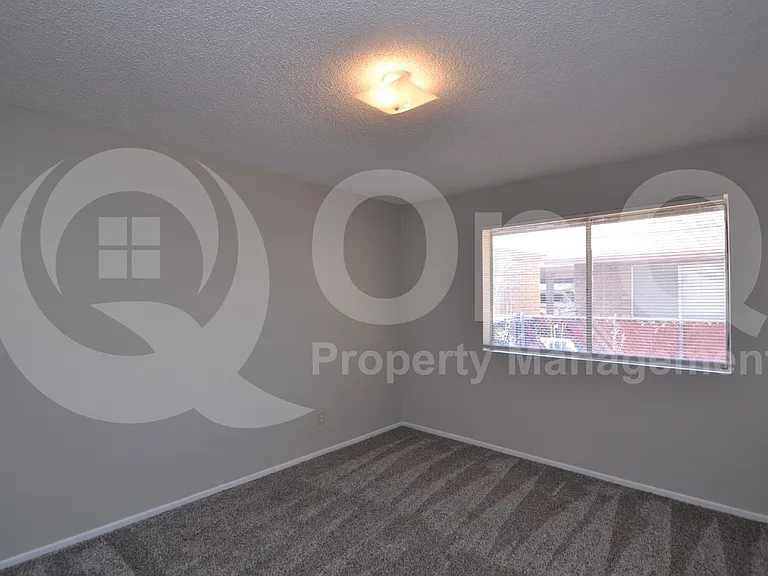 1861 N Center St #2 — Photo 22